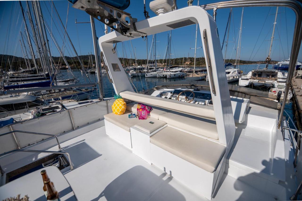 Hebergements Bateaux A Quai Porquerolles Dış mekan fotoğraf