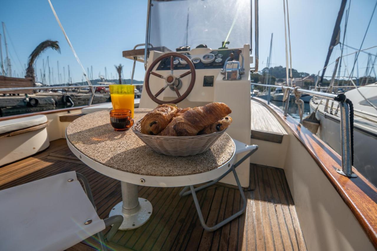Hebergements Bateaux A Quai Porquerolles Dış mekan fotoğraf