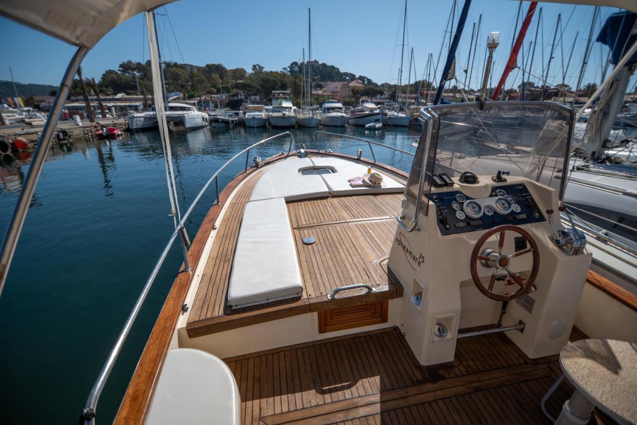 Hebergements Bateaux A Quai Porquerolles Dış mekan fotoğraf